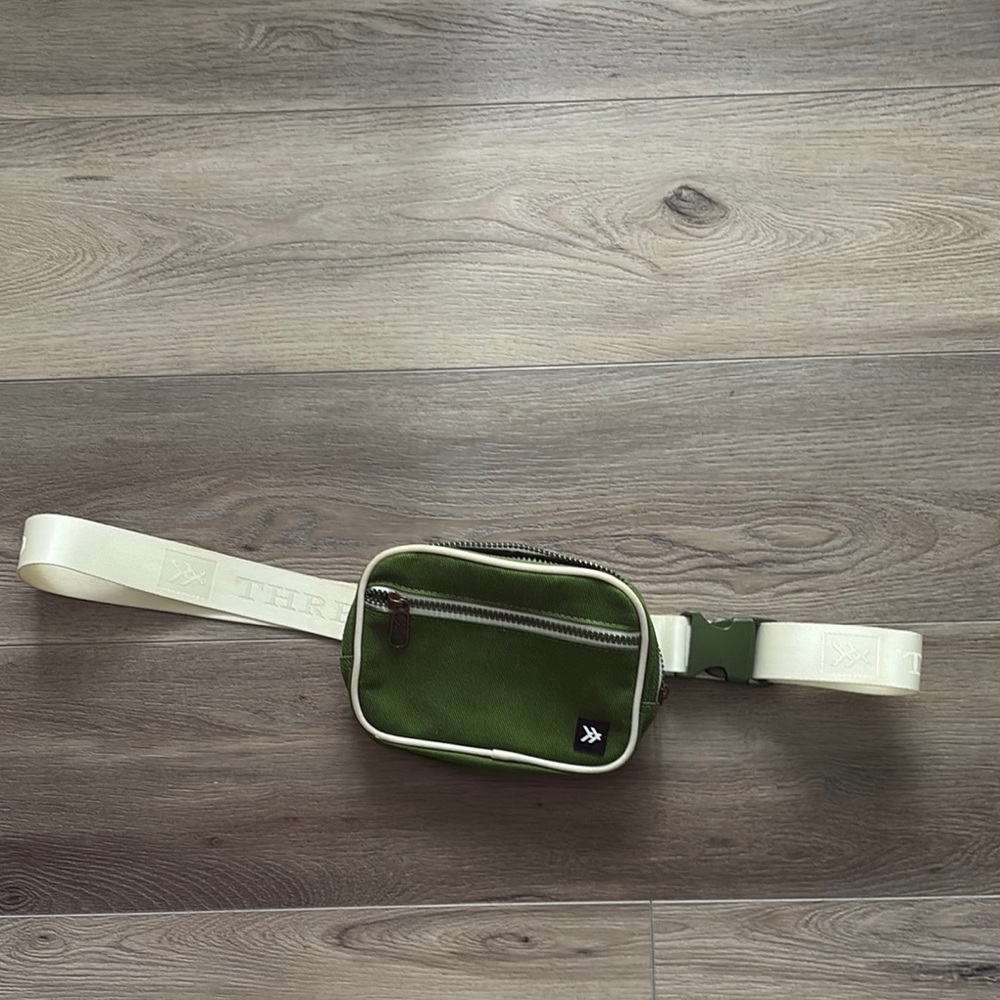 Green Crossbody Bag